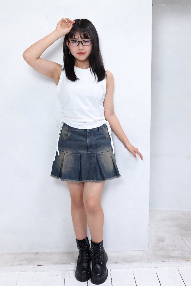 RT @jKclKPfqpx60936: 2026.01.11 らら @RaRa430love #らら