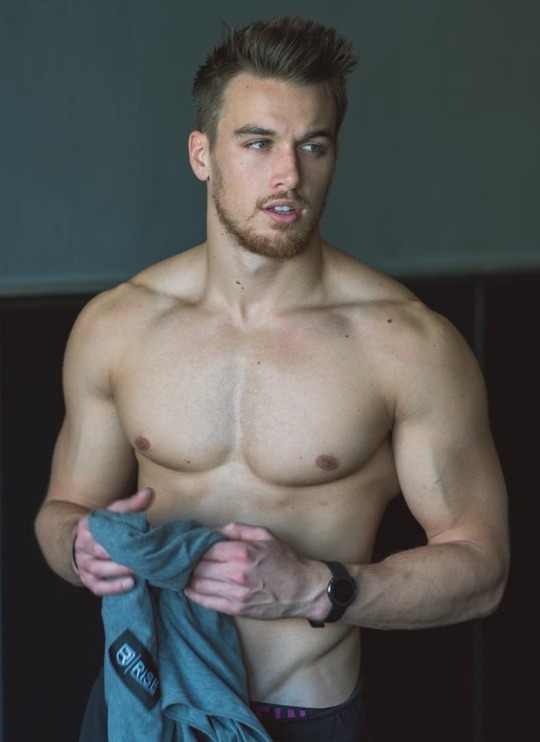 menthatsall tweet media