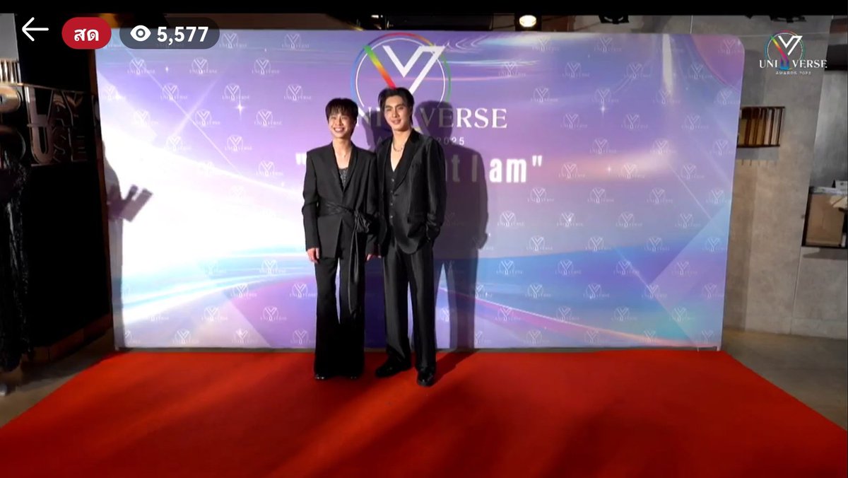 Fluke_Official's tweet photo. เริ่มงานแรกของปีนี้ 🖤🖤

YU AWARDS 5th ANV
#YUAwards2025
#YUAwards2025xPeterpanFluke
#เจ้าแก้มก้อน #fluke_natouch https://t.co/9nEtJhHEJF