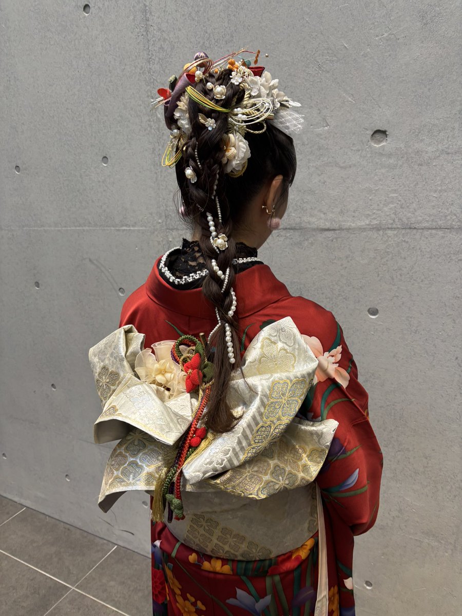 ℳℴ𝓂ℴ𝓀𝒶 tweet media