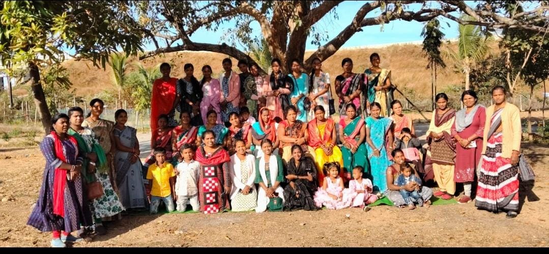 MSSSundargarh's tweet image. ବାର୍ଷିକ ଭୋଜି ଦିନ ବ୍ଲକ କମିଟି, କୋଚ କୁଇନ୍ ଙ୍କ ସହ ପରମ୍ପରା ବିକାଶ ଯାତ୍ରା, ସଙ୍ଗିନୀଦାର , ଜନ ସାଥି ସମ୍ମିଳନୀ ବିଷୟରେ ଚର୍ଚ୍ଚା ଓ ପାରମ୍ପାରିକ ଫିଟୁ ଖେଳ ଖେଳାଗଲା।#atmashaktituste #msmo  #12baje12minute #Dmsundargarh #subdegas #