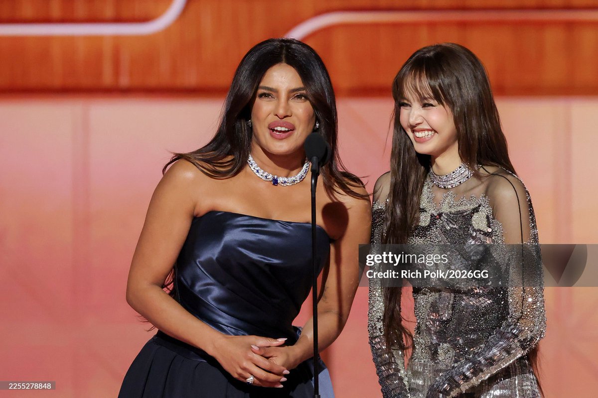 trituseben's tweet photo. PRESENTER LALISA MANOBAL
#LISAx83rdGoldenGlobes @wearelloud https://t.co/o1Q56zEoE5
