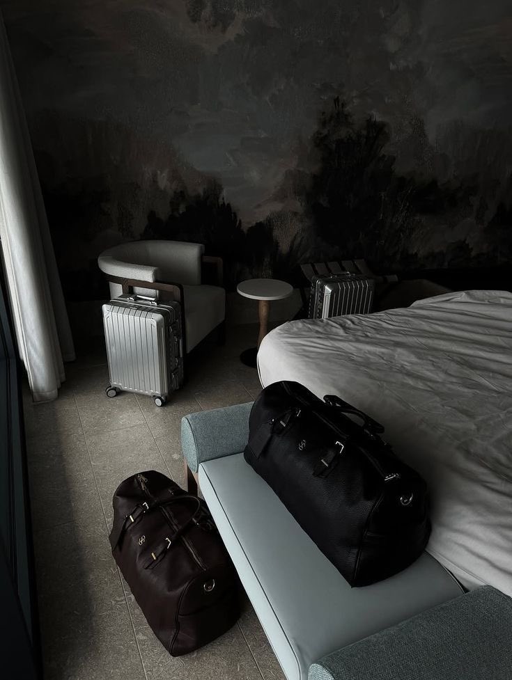 classyladylife's tweet image. building my empire.