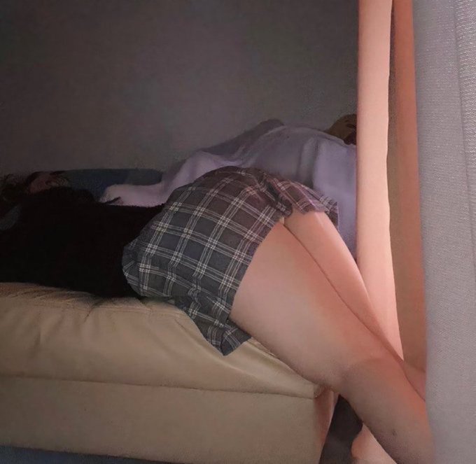 25歳ナース、限界を迎えて只今帰宅しました･･･