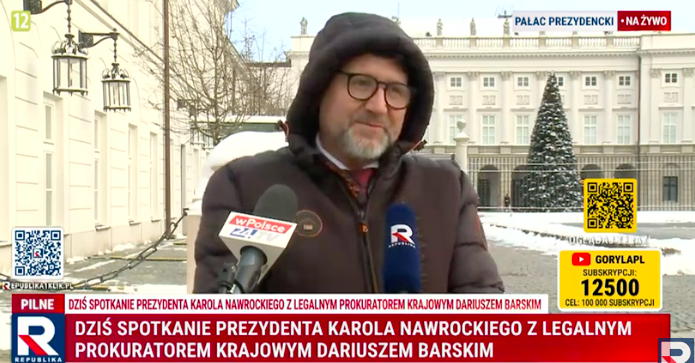 RepublikaTV's tweet photo. #NaŻywo | Dariusz #Barski: jestem Prokuratorem Krajowym do chwili obecnej, ponieważ nikt dotychczas nawet nie próbował odwołać mnie z tej funkcji, nie zastosowano trybu wskazanego w ustawie ani jakiegokolwiek innego.
#tvrepublika #włączprawdę https://t.co/zeEvrSlztJ