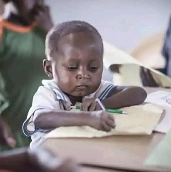 Lecturer: Good morning, and welcome

First years students: