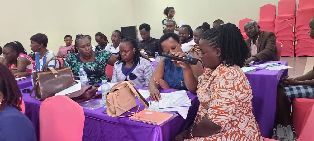 WSR_Uganda's tweet photo. The peace monitors will relay election-related incidents to the WSR Physical Situation Rooms, where Eminent Women, in collaboration with election stakeholders, will mediate and ensure peaceful resolution.

#ViolenceFreeElections
#UGWomen4Peace https://t.co/67EUeEBdig
