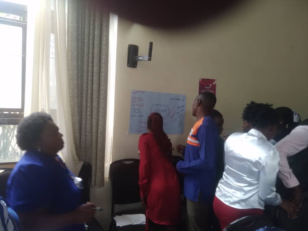 WSR_Uganda's tweet photo. The peace monitors will relay election-related incidents to the WSR Physical Situation Rooms, where Eminent Women, in collaboration with election stakeholders, will mediate and ensure peaceful resolution.

#ViolenceFreeElections
#UGWomen4Peace https://t.co/67EUeEBdig