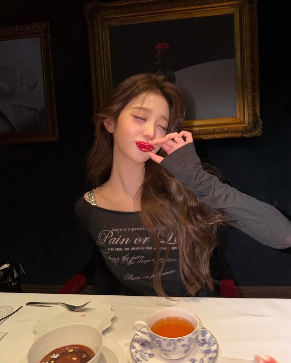 ivepics_'s tweet image. wonyoung instagram update