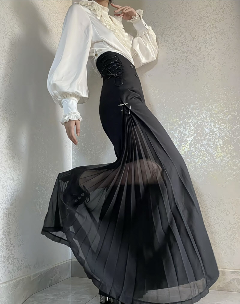 LolitaWardrobe's tweet image. [Knight's Star-Moon Sword] Pants in PURE BLACK are also Available #EGL #Ouji

◆ Very Limited Quantity &amp;gt;&amp;gt;&amp;gt; lolitawardrobe.com/knights-star-m…
◆ The Quantity is Very LIMITED, DON'T MISS THE PANTS!