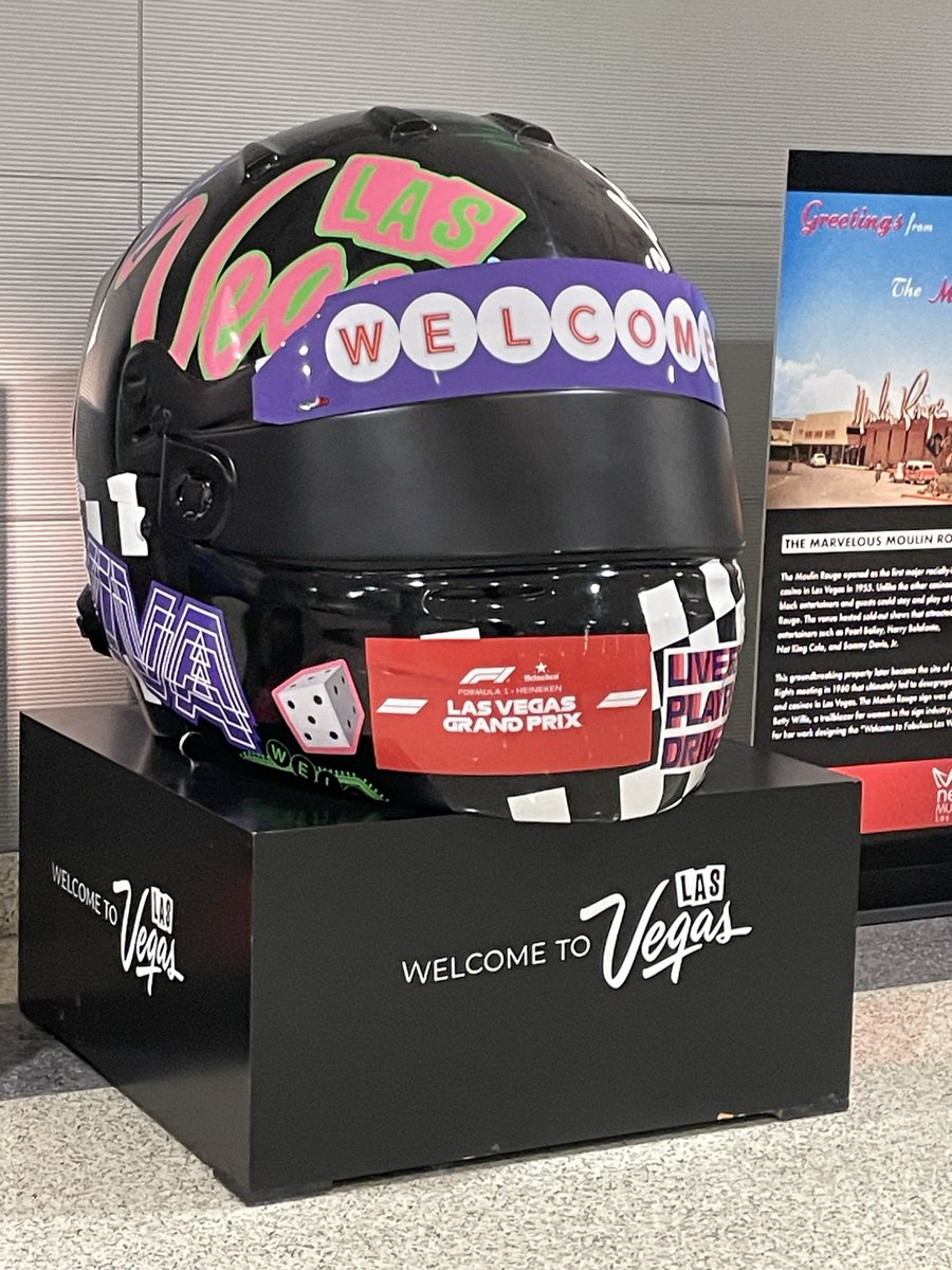 rickyyyf1's tweet photo. ラスベガスはオフシーズンでも色んなところでF1の宣伝ずっとやってたな
スフィアとかでも⬆️

あとf1のピットもずっと屋上がf1ロゴでライトアップされてたし、f1の認知度や人気度が日本と違うのを感じた https://t.co/LD7nkaNXCO