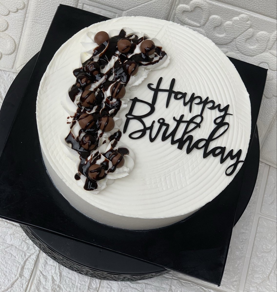 zeecakesntreats's tweet photo. I sell yummy cakes,pastries and banana bread in Abuja https://t.co/PQzj7XnuR2