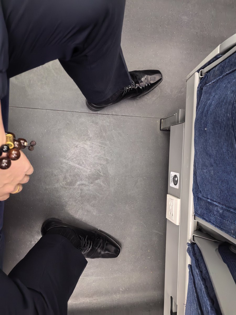 无趣丶1 tweet media