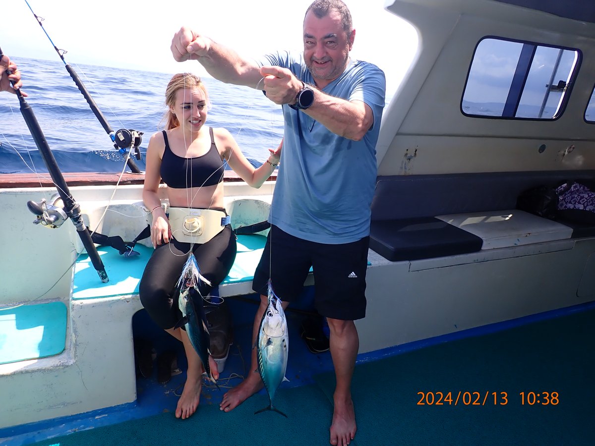 EnaFishing's tweet photo. come enjoy the ocean of Bali, book to https://t.co/3uHV4Sps72 #fishing #trolling https://t.co/kX5u7nXr4p