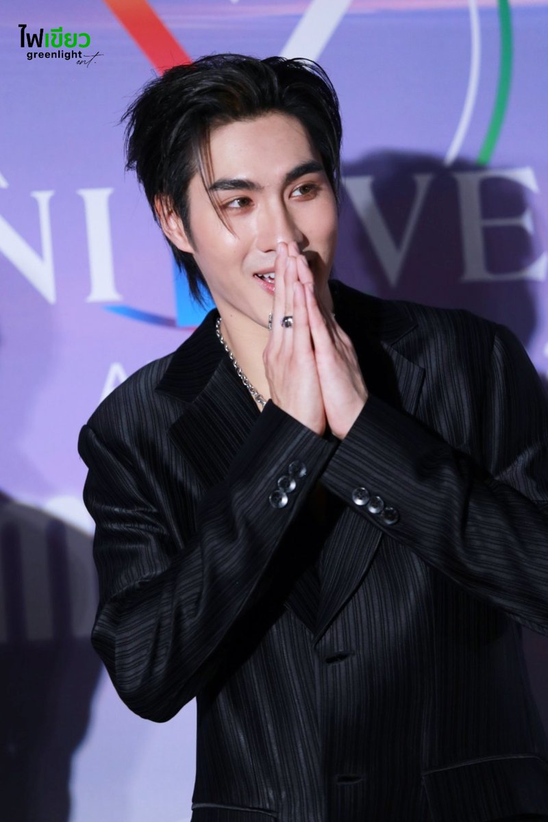 ไฟเขียว greenlight-ent. tweet media