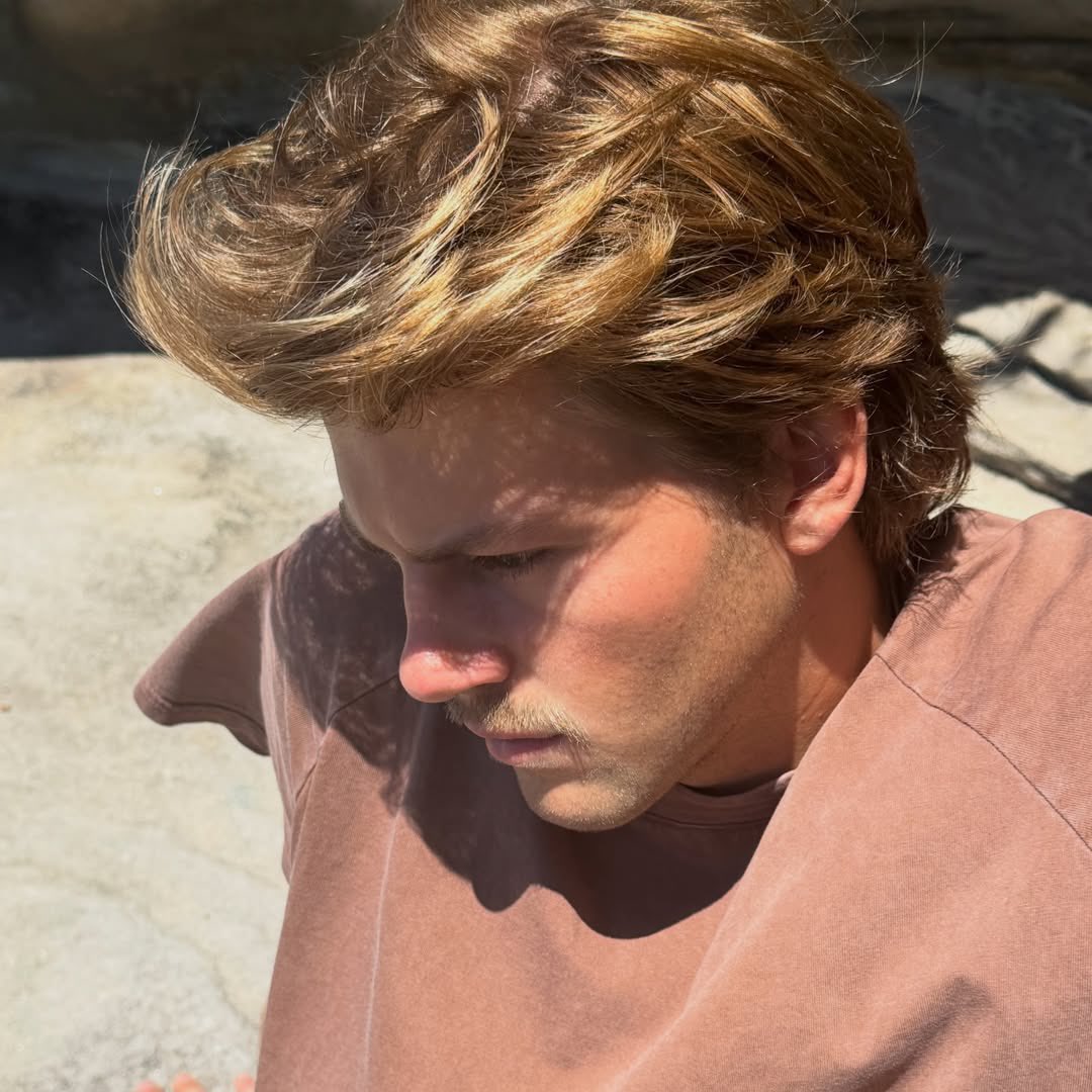 comfort for ruel stans (@safeforuel) on Twitter photo 