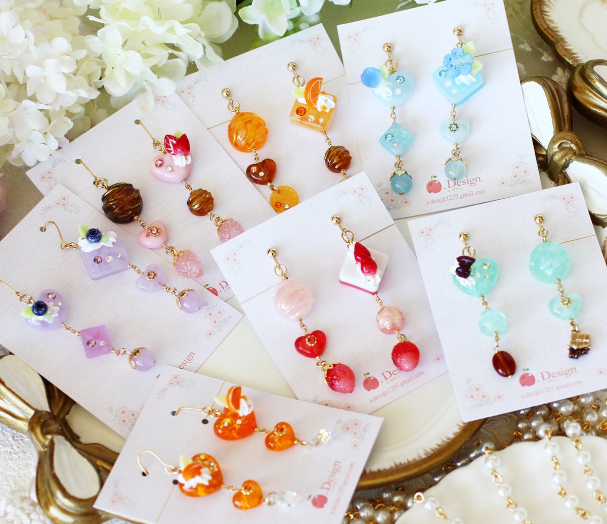 遊びに行きます🫡 個人的にいちごのアクセサリー欲しいので、初日