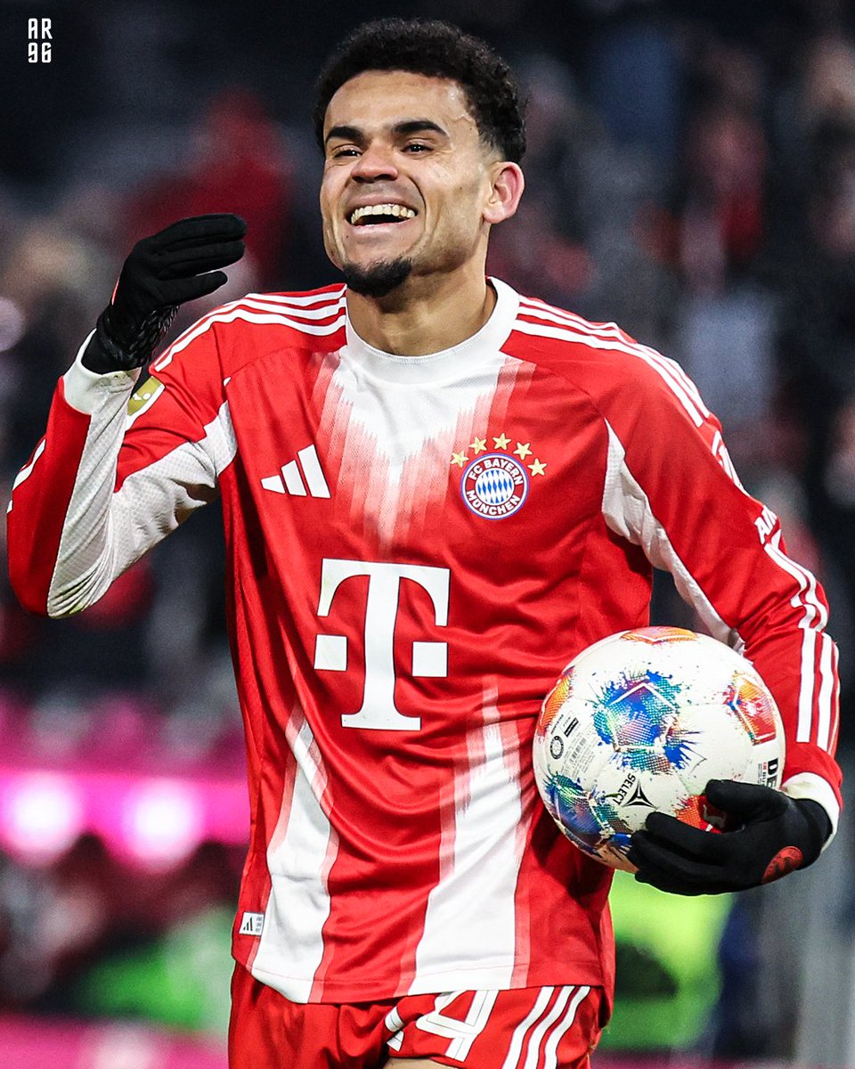 14 goals and 10 assists in 23 games for Luis Diaz this season 🤷‍♂️