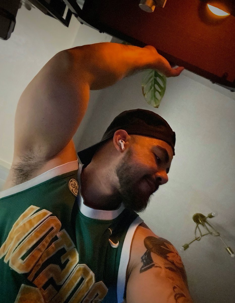 ajdotmnl's tweet image. You OK down there?