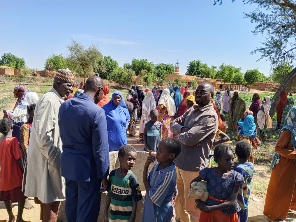 🇳🇪Nouvelles du #Niger !🦒 Inauguration de 2 puits maraîchers par l'ASGN grâce au soutien de Fossa Sicca via la cuvée "Vive la Vie" (hommage à Baudouin Pire)🍷🙏

🎯Objectif : Permettre aux femmes de cultiver leurs potagers toute l'année &amp; assurer la sécurité alimentaire.🌱💧