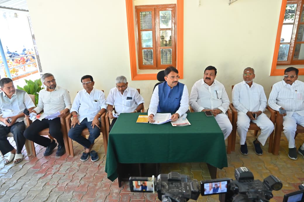 IamGKumarNaik's tweet photo. This morning, along with senior leaders from Raichur, I addressed a press conference to highlight how the dismantling of MGNREGA will severely impact millions of people across rural India. Key concerns raised:

1. The proposed changes replace MGNREGA’s universal right to employment for rural households with a selective and discretionary system, where the Centre decides which villages “deserve” work.

2. While any government has the authority to frame policies, these far-right reforms strip the poorest of their basic livelihood rights, even as thousands of crores are written off as loans and tax concessions for the richest corporates.

3. The financial burden is being shifted onto states without consulting the Finance Commission or ensuring additional fiscal allocations, pushing already strained state finances into deeper distress.

4. MGNREGA’s guarantee of year-round employment is being replaced by a limited, scheme-based model controlled by the Centre, raising the dangerous risk of pushing vulnerable workers back into conditions resembling forced labour.

This law is a direct assault on the spirit of the Indian Constitution, which guarantees dignity and livelihood to the last person standing. We strongly reject this move, which threatens to strip rural India of its most critical social security lifeline.
@raviboseraju 
#MGNREGA #AntiPeople #AntiFarmer #AntiPoor #GramSwaraj #Employment #UniversalScheme #Farmers #RuralIndia #GRamG