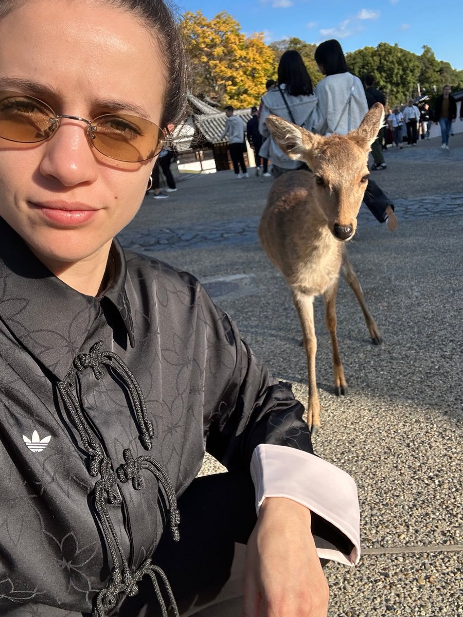 Laure Valée tweet media