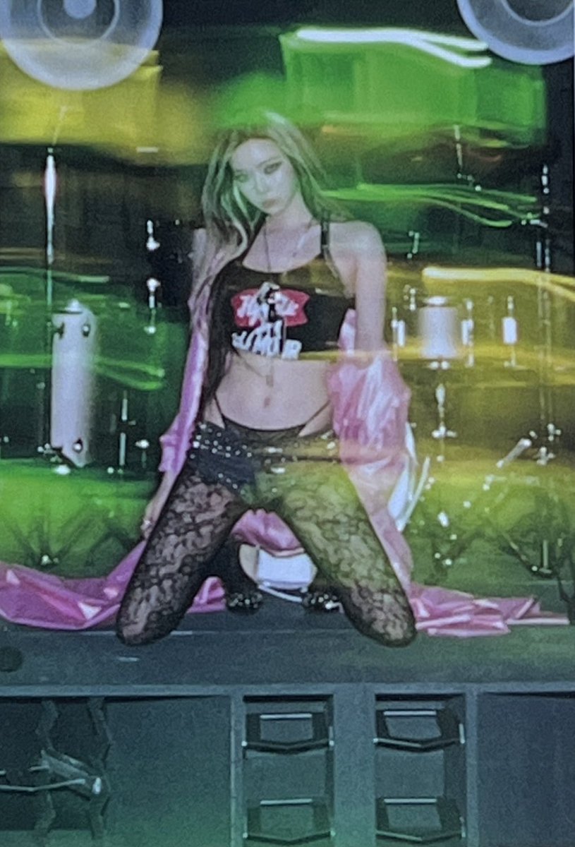 joyminjeong's tweet image. HELLO???