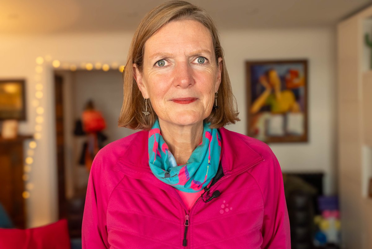 BREAKING NEWS! I am going to be on BBC South News today, 12 January. The lunchtime news is aired at 13h35 and the evening news at 6.30pm. The amazing Ian Palmer aka <a href="/pinkygooner/">Ian Palmer</a> interviewed me and filmed the entire clip himself, often while running backwards!

#runningmotivation