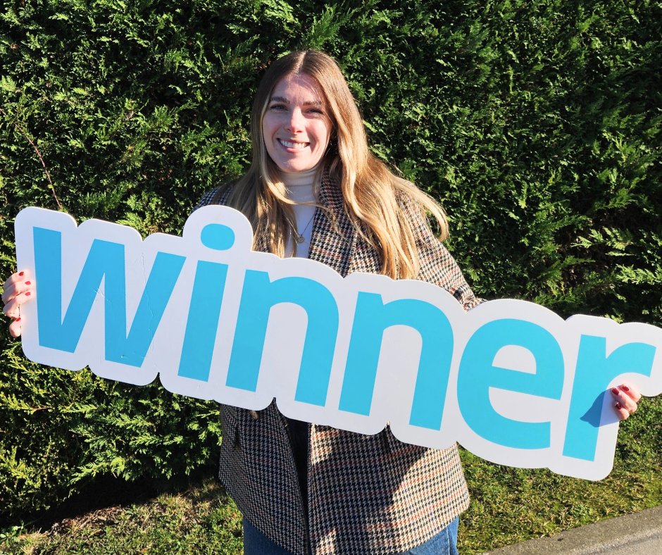 Big congratulations to Friday's lucky winners!      

Play number 138962, who supports Zoe's Place Baby Hospice Coventry and won £1,000, and play number 708579, who supports <a href="/StHelena/">Helena Wedin</a> and won £200! 👏     

This week's rollover is a whopping £17,500! 

18+ Gamble Aware T&amp;Cs Apply