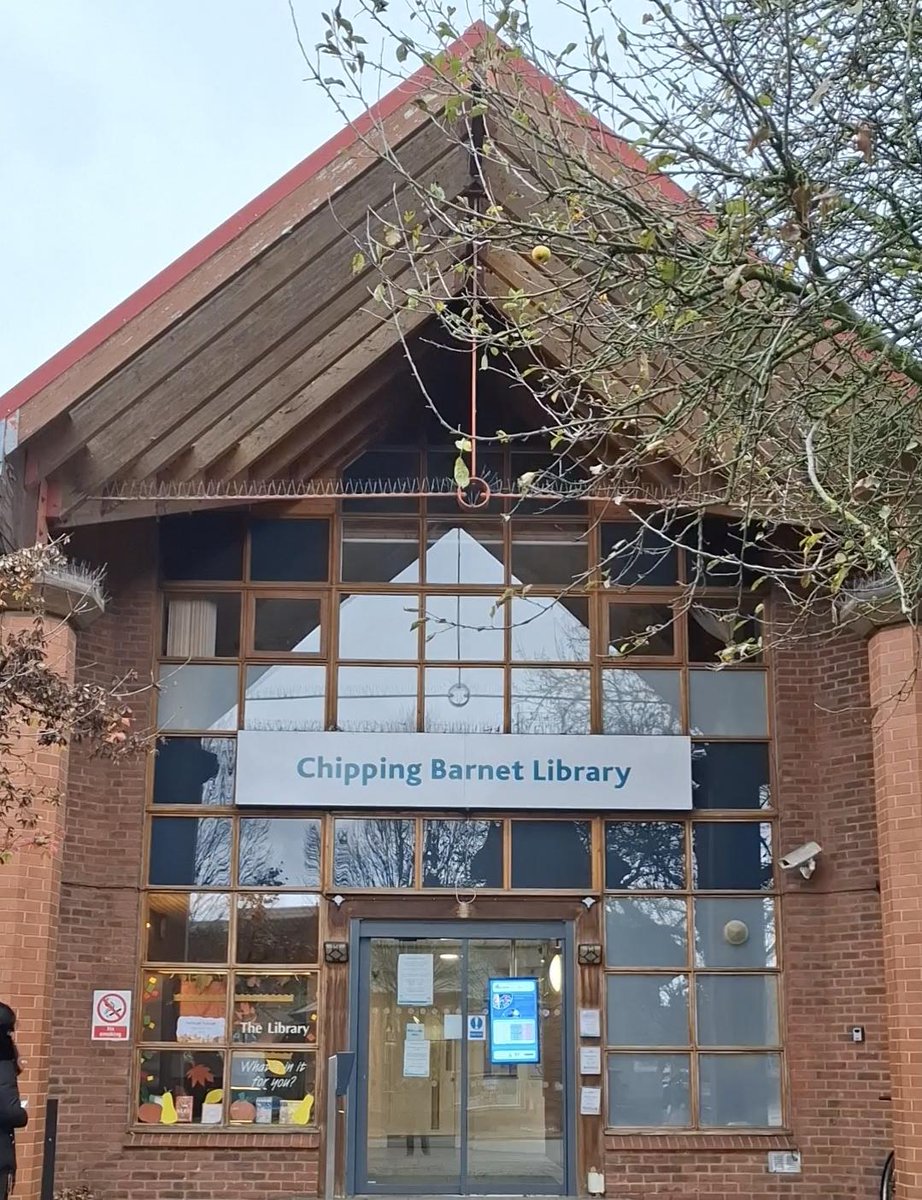 Barnet libraries tweet media