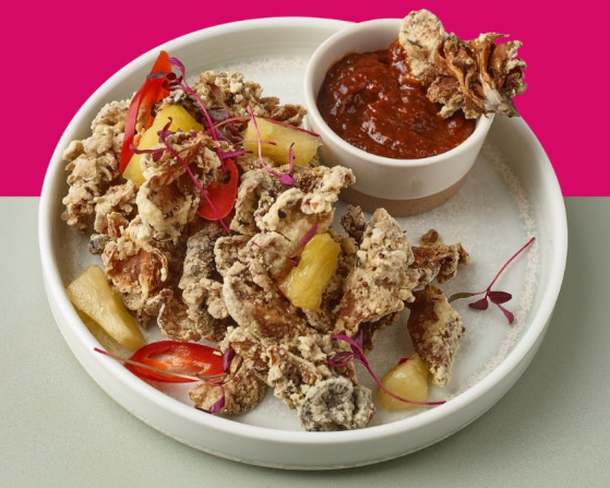 Lee Tate tweet media