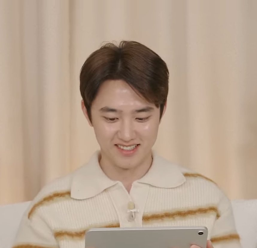 경수 오늘도 너무 예쁘다ㅠㅠㅠ