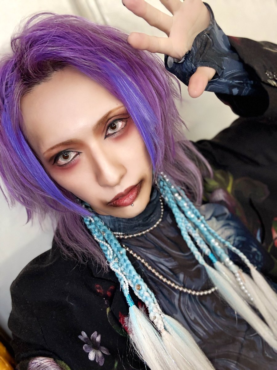 LAY ABOUT WORLD イザナ チェキ LAY ABOUT WORLD イザナ チェキ LAY ABOUT WORLD イザナ (@LAW_Izana