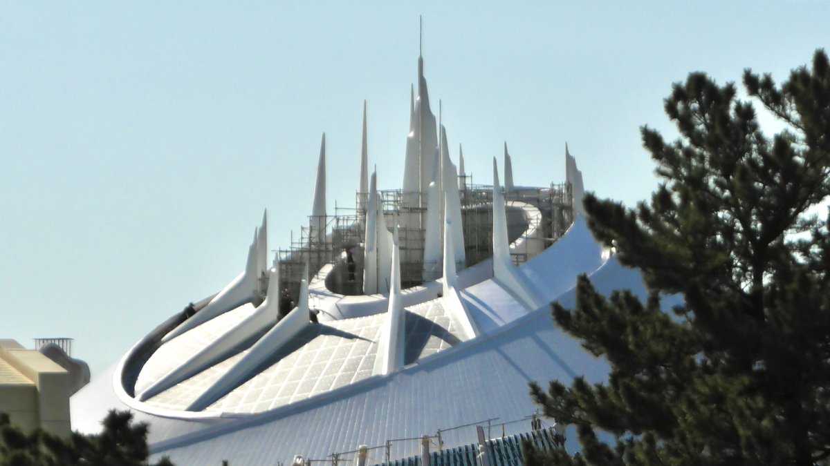 WD23_Studios's tweet photo. 本日2026.1.12の
新スペースマウンテン：アースライズ

 #TDR_now
 #TDR__now https://t.co/bQgYha5578