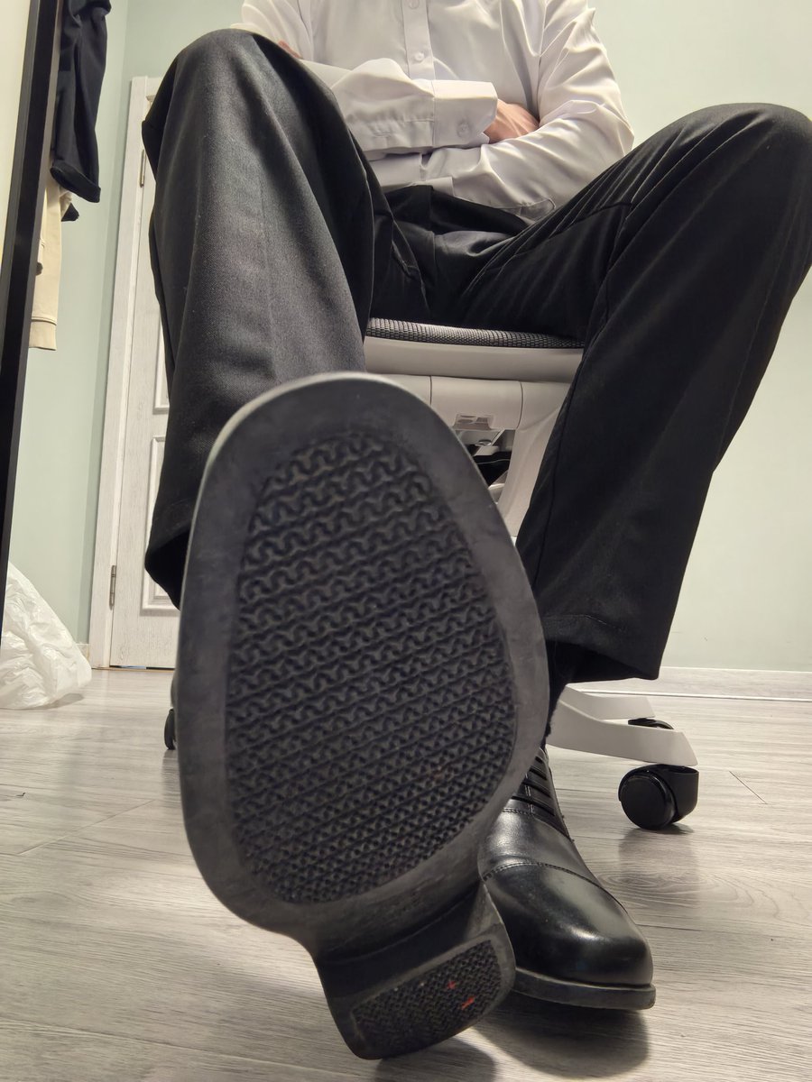 妈了个逼的封了老子一天就解封了？
防走丢小号<a href="/yazhadoms/">Da梦爹</a>傻逼们速度关注