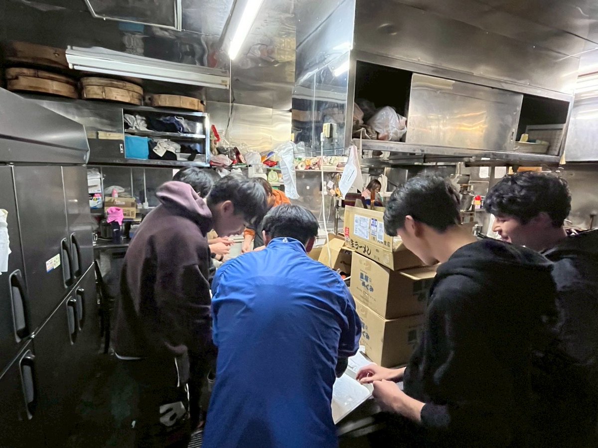TeamOJapan's tweet photo. 🥟セッション? https://t.co/QMJGt6XkAY