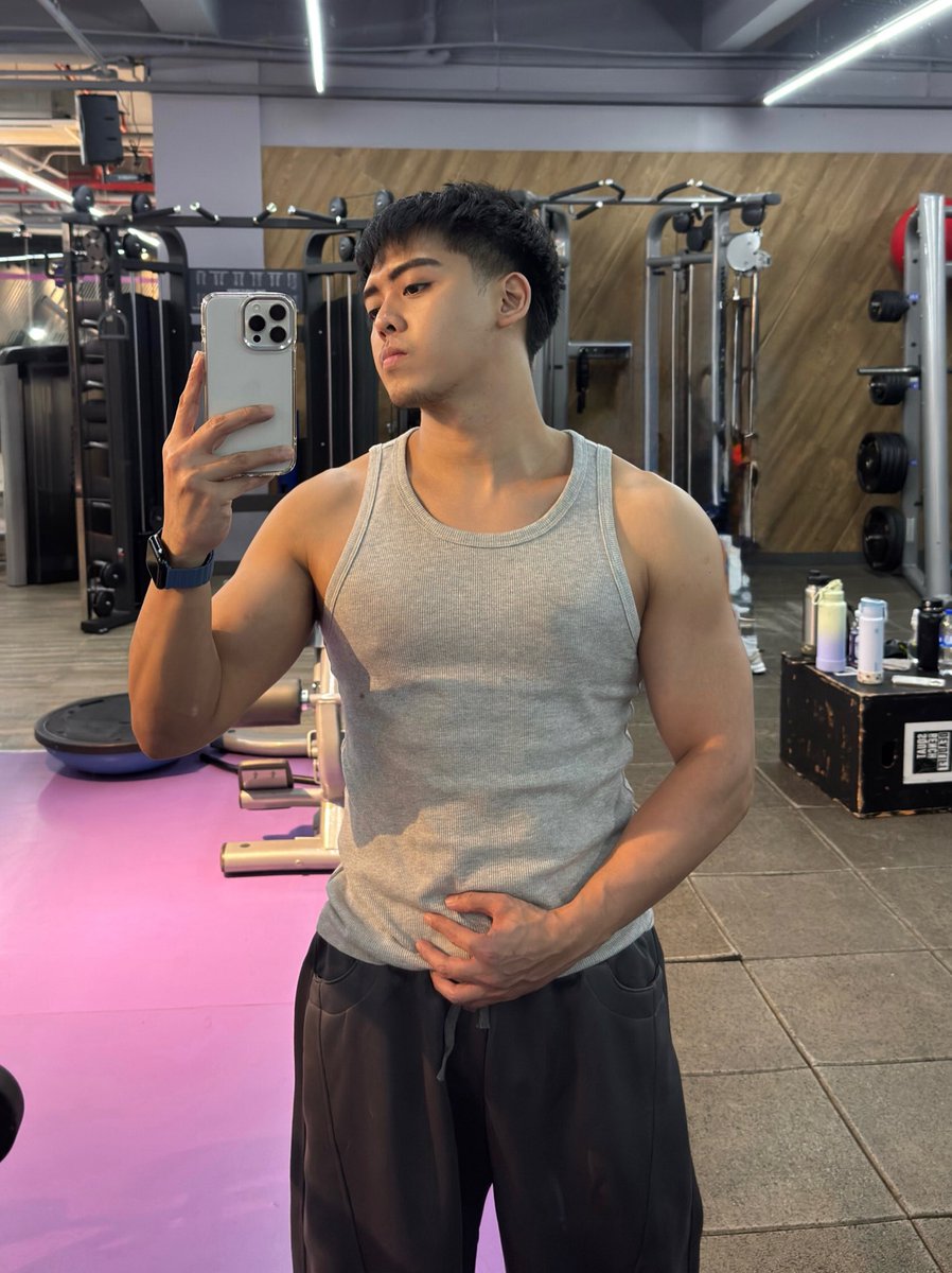 Angelo Castro tweet media