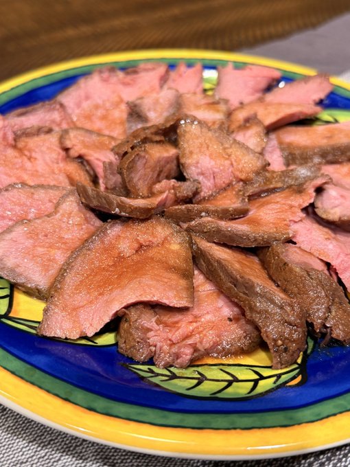 1番の大好物はローストビーフ💕( 'ω' و(و"頂き物です!!
久しぶりにカルボナーラ作った⋆͛*͛ ͙͛⋆いただきまーす(⸝⸝•ᴗ•⸝⸝)♡ 