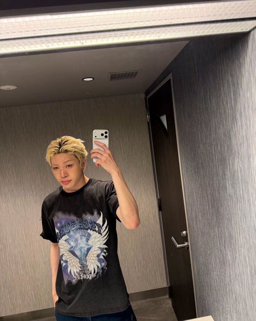 sjhfilters's tweet image. SO JUNGHWAN IG UPDATE #소정환 #트레저