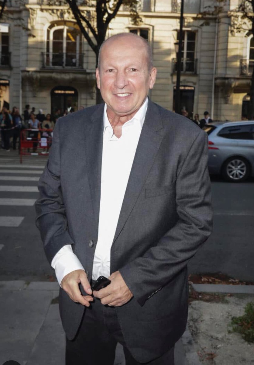 Pierre Ménès tweet media