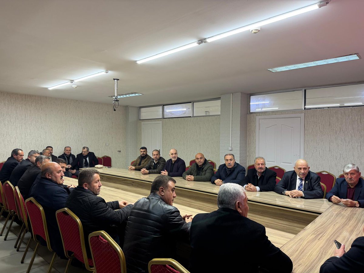 İl Başkan Yardımcımız Siyası ve Hukuki İşler Başkanımız Sn. <a href="/irfansune49/">İRFAN SÜNE</a> başkanlığında haftalık olağan il yönetim kurulu toplantımızı gerçekleştirdik alınan kararların hayırlara vesile olmasını dileriz.