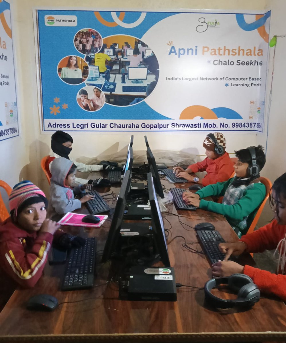 apnipathshalain's tweet image. One screen, endless curiosity.
A student exploring, experimenting, and figuring things out on their own. 

apnipathshala.org

#StudentLife #LearningTogether #ApniPathshala #ClassroomMemories #EducationMoments