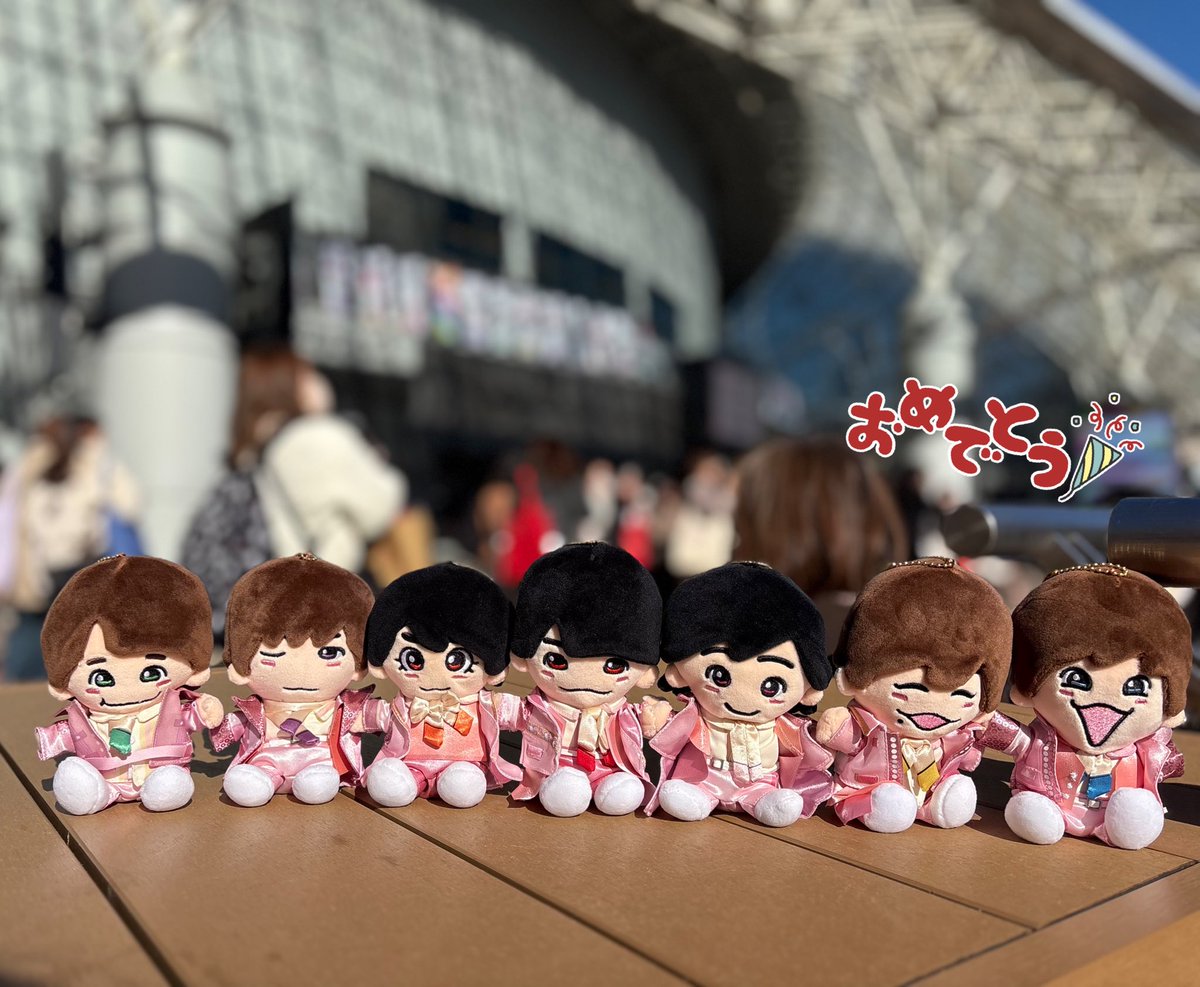 7人揃うとやっぱ可愛い^っ. т^
なにわ男子初めてのドームほんとにおめでとう😽💘