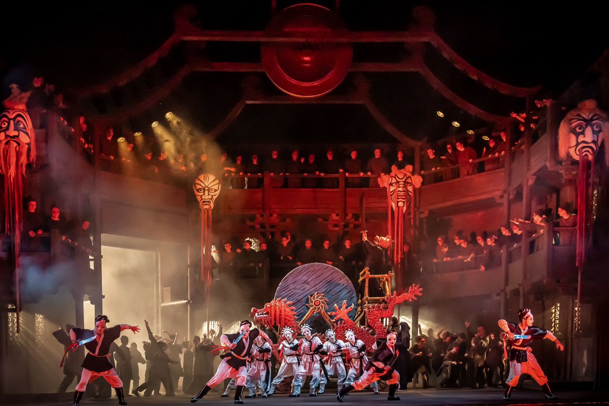 AledHall's tweet image. Ecseited iawn am ein noson agoriadol ‘Turandot’ heno…AM gynhyrchiad anhygoel yw e👍🏼🤡

So excited for our opening night of @rbo_org ‘Turandot’ tonight…WHAT an amazing production it is👍🏼🤡

All the toi’s to all involved❤️

#Pang
#Turandot
#Puccini
