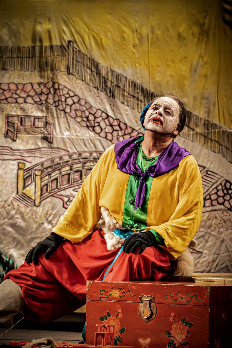 AledHall's tweet image. Ecseited iawn am ein noson agoriadol ‘Turandot’ heno…AM gynhyrchiad anhygoel yw e👍🏼🤡

So excited for our opening night of @rbo_org ‘Turandot’ tonight…WHAT an amazing production it is👍🏼🤡

All the toi’s to all involved❤️

#Pang
#Turandot
#Puccini