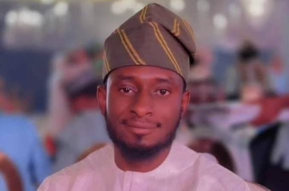 zikallah's tweet image. We live in a democratic society, where fairness should prevail! It’s simply unjust to continue detaining @AM_Saleeeem. What has he done to deserve this? Let's stand up for justice!