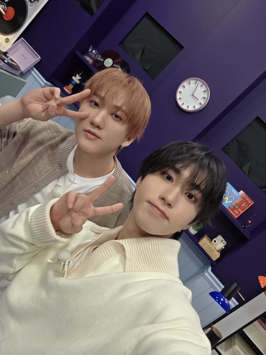 dool2V's tweet image. 내투리라차아랑해요🤍🤍🤍🤍🤍🤍🤍🤍🤍🤍🤍🤍🤍🤍🤍🤍🤍🤍🤍🤍🤍