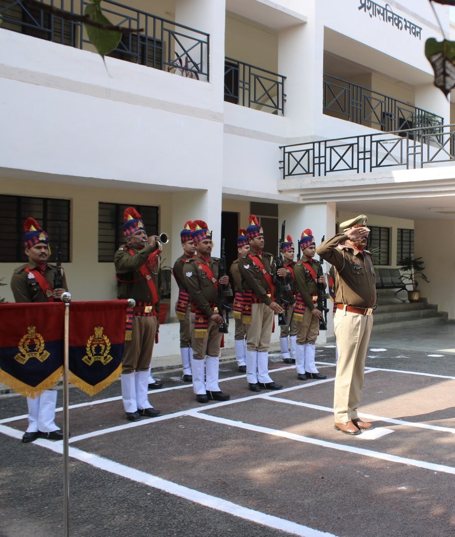 Santosh Mishra IPS tweet media