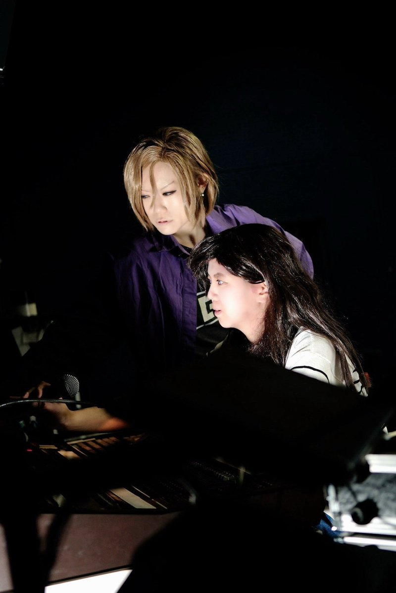 minazuki_5201's tweet image. 〖A3!/監督〗

秋組の皆の為にできる事...

万里→作耶さん(@398yume393)
📸→フォーカスさん(@luiarlu)
#0111秋組ポートレートwithKITSUNE
#かんちゃんコスプレ記録