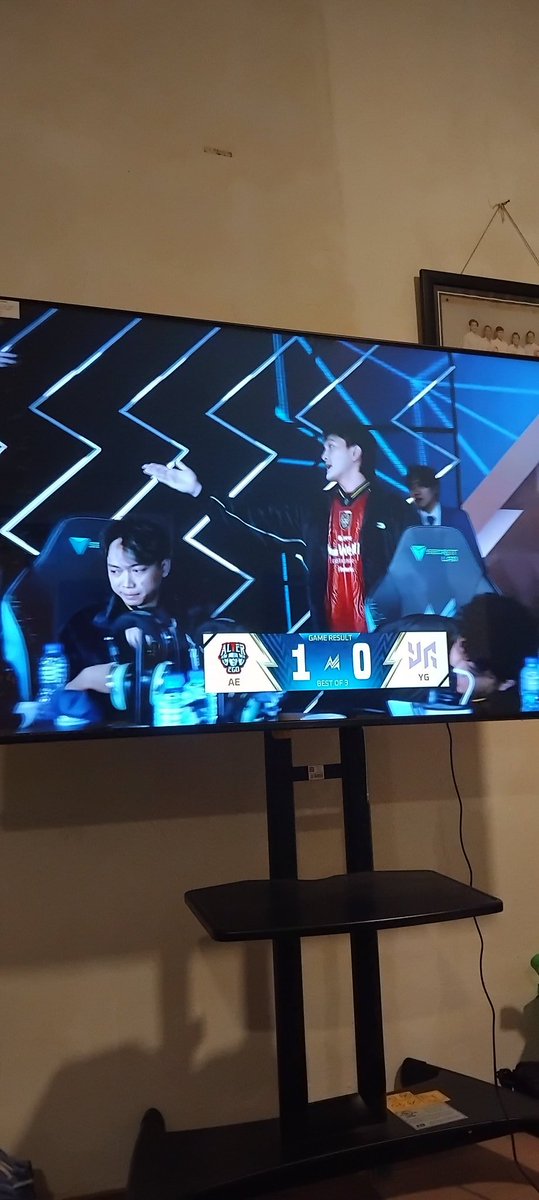 NotHell__'s tweet image. Bales kekalahan onic kemaren , semoga game 2 g oleng deh